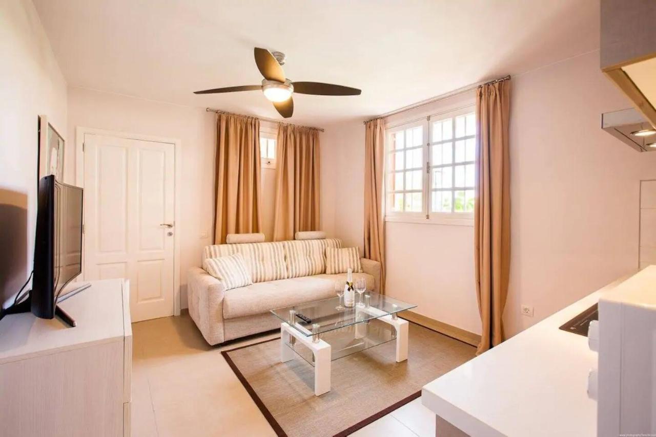 1 Bedroom Apartment For 4 People In Tenerife Costa Adeje  Ngoại thất bức ảnh